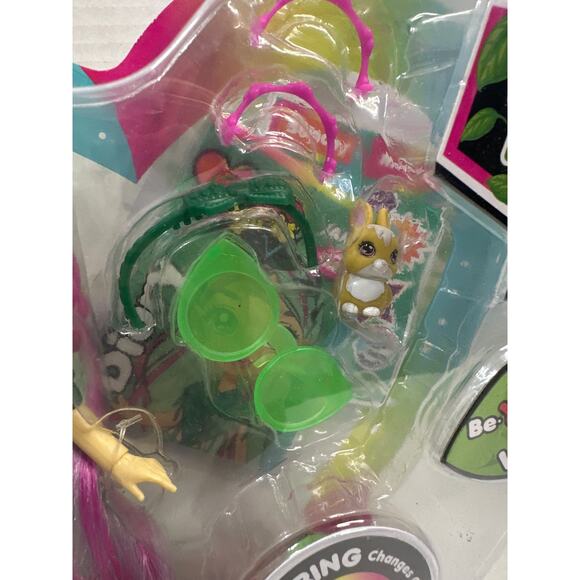 vibe girls, Jamie nature vibe, has long green & pink hair down to her feet. NWT - Picture 6 of 7